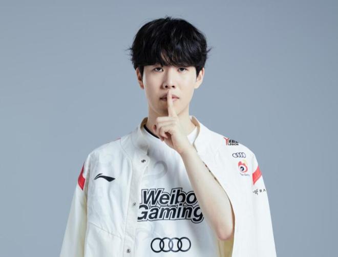 内连续作出 内连续作出