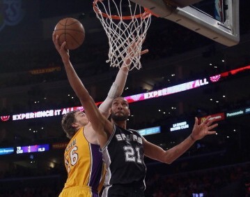 四万球迷的 四万球迷的