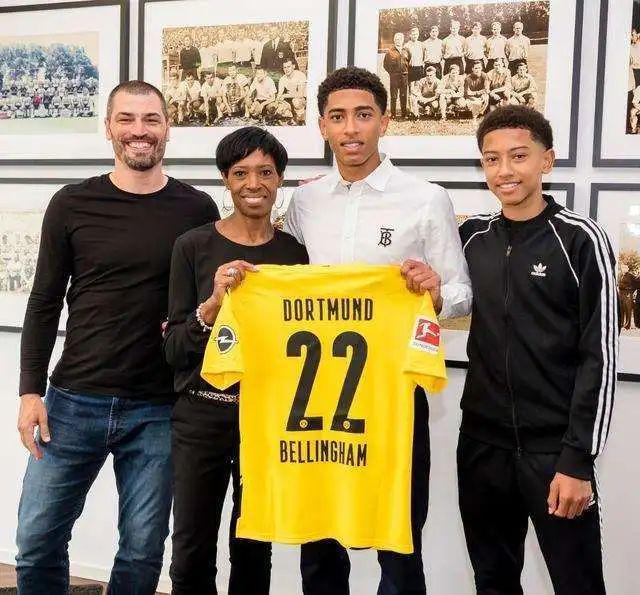 并肩作战 并肩作战